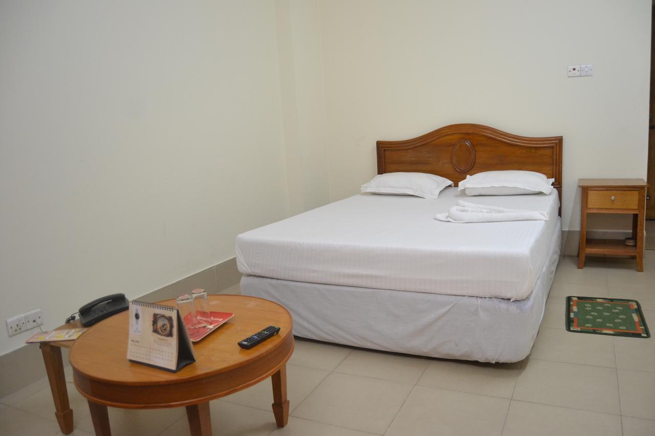 Hotel Marine Plaza Cox's Bazar Exterior foto